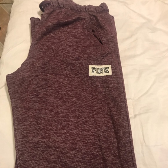 Pink sweatpants - Picture 2 of 2